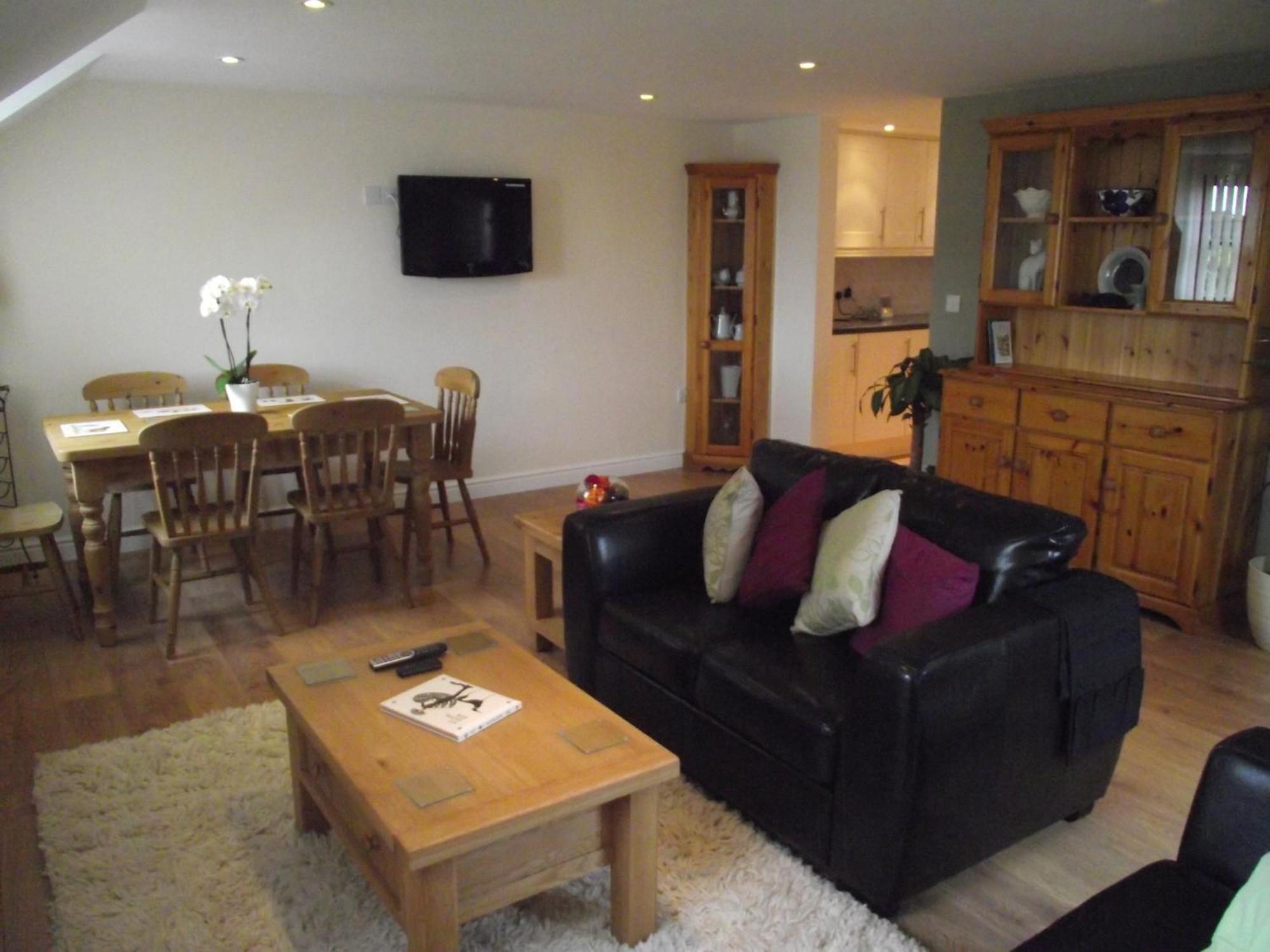 Carpenters Cottages Llanishen المظهر الخارجي الصورة